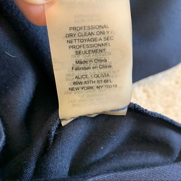 ALICE + Olivia Employed Navy blue peplum dress 10 - Picture 11 of 13